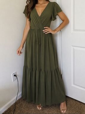 vera wang olive green dress VTG Vera Wang Gold Label Olive Green Floral Bias Cut Silk Halter Formal Dress 10